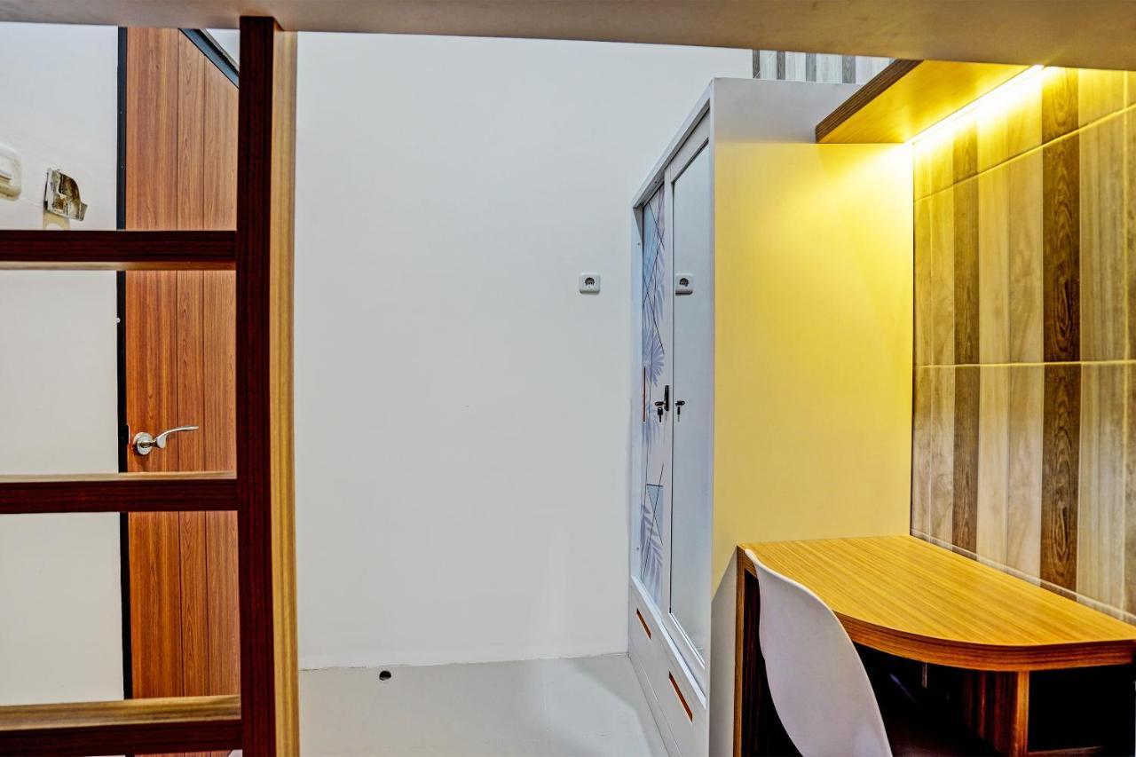 Oyo 92435 Sunlo Cozy Home Family Homestay Syariah Surabaya Bagian luar foto