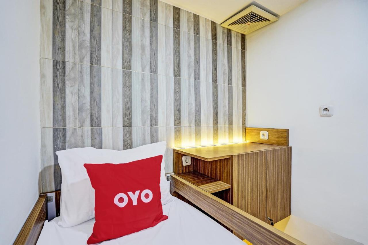 Oyo 92435 Sunlo Cozy Home Family Homestay Syariah Surabaya Bagian luar foto