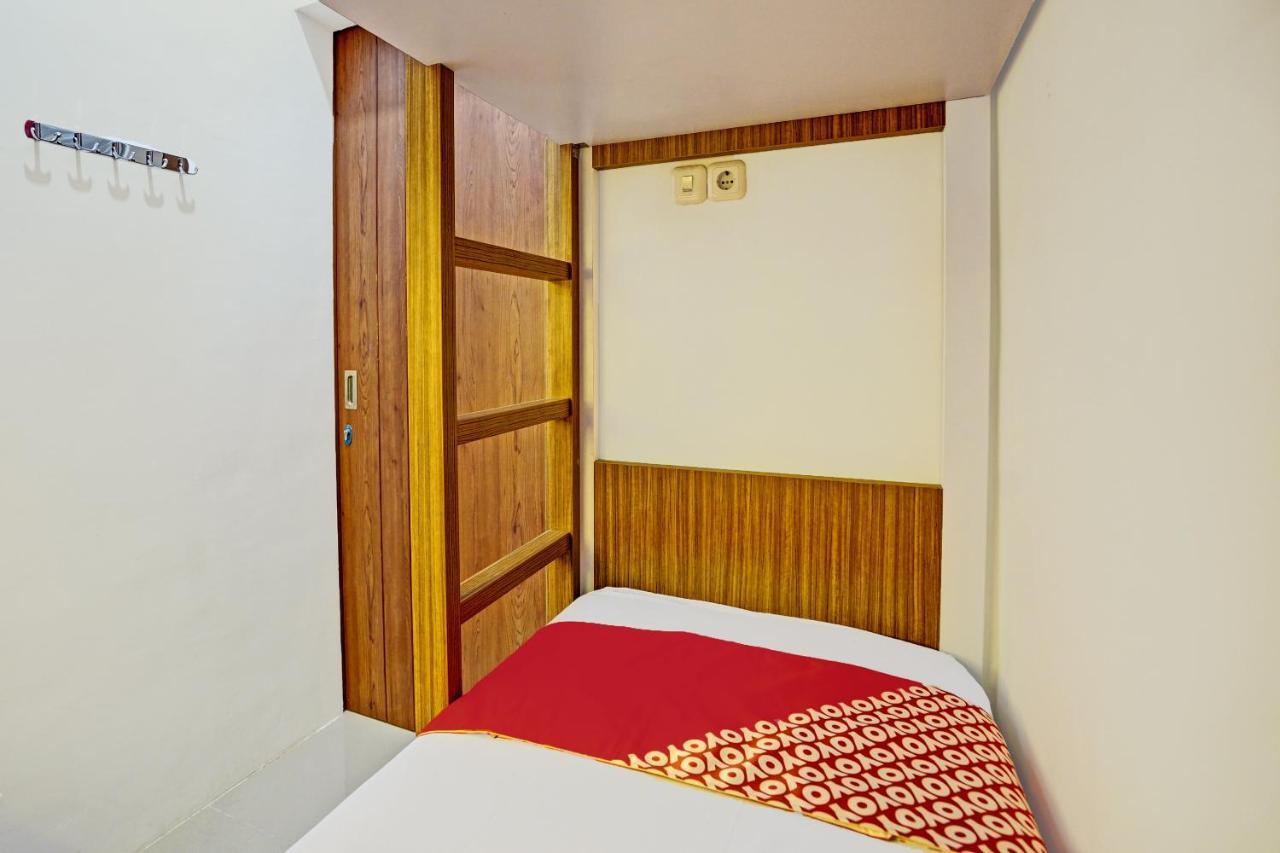 Oyo 92435 Sunlo Cozy Home Family Homestay Syariah Surabaya Bagian luar foto