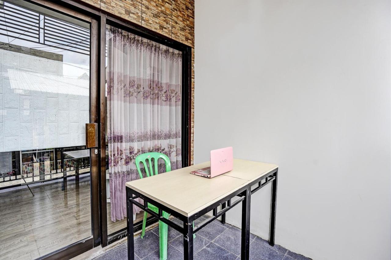 Oyo 92435 Sunlo Cozy Home Family Homestay Syariah Surabaya Bagian luar foto